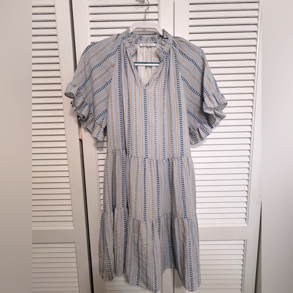 JOY & JOY V neck, ruffle sleeve, tiered knee length dress. Size XS. Baby blue